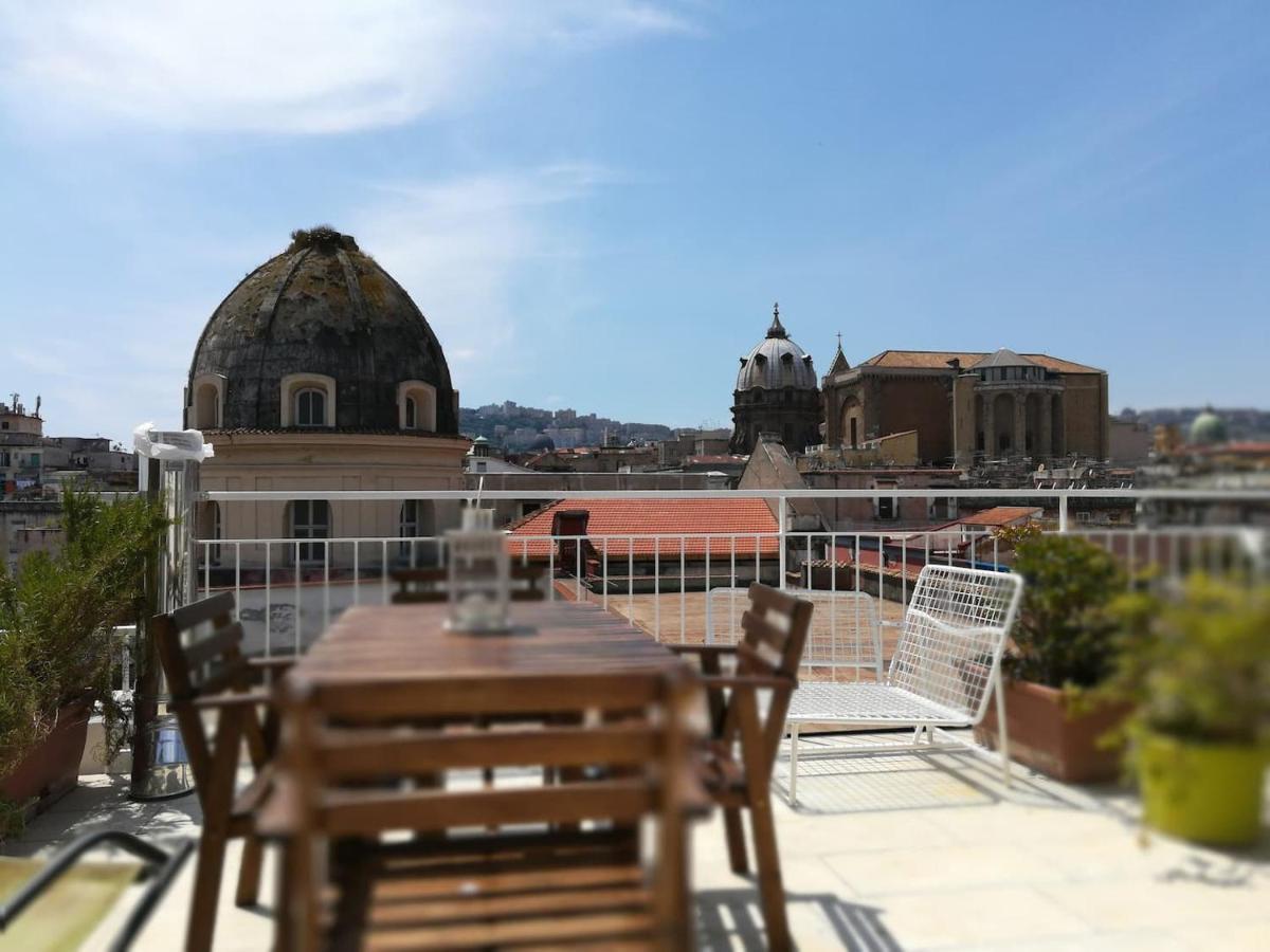 B4 Big Apartment With Terrace And View In Hystorical Centre Napoli Dış mekan fotoğraf